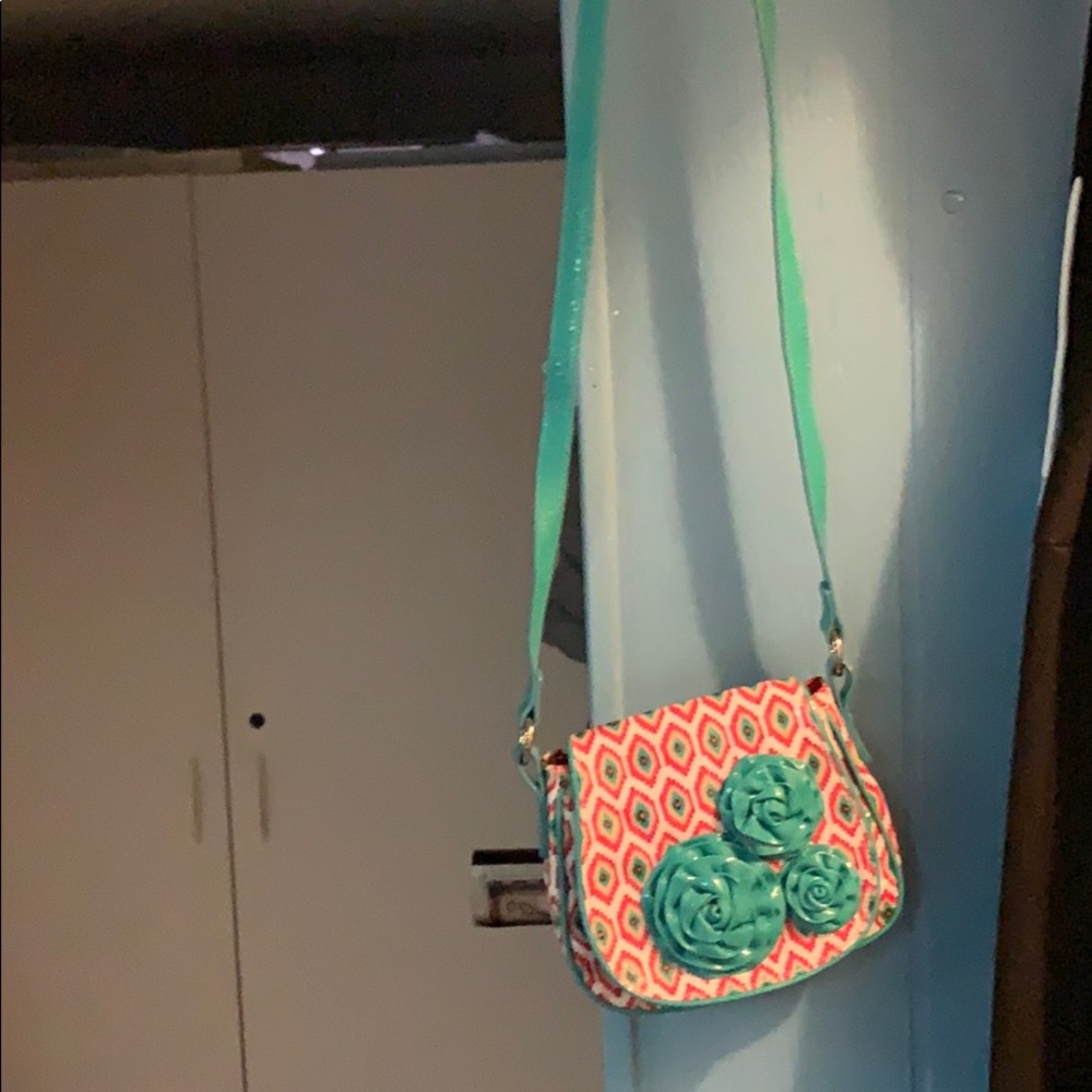 Vera Bradley crossbody bag in “call me coral”